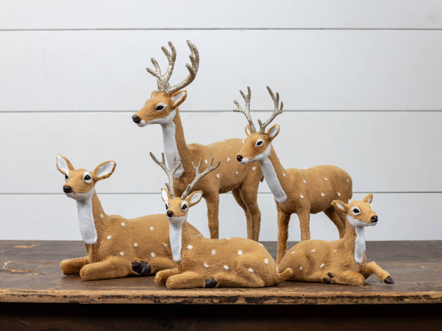 SET/2 FUR DEER COUPLE