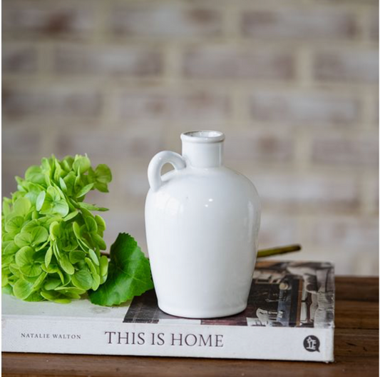 6.1" WHITE HANDLE VASE